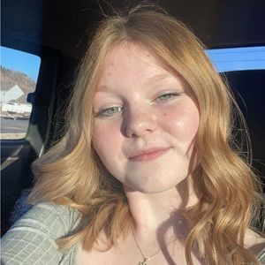 Meet your Posher, Alyse